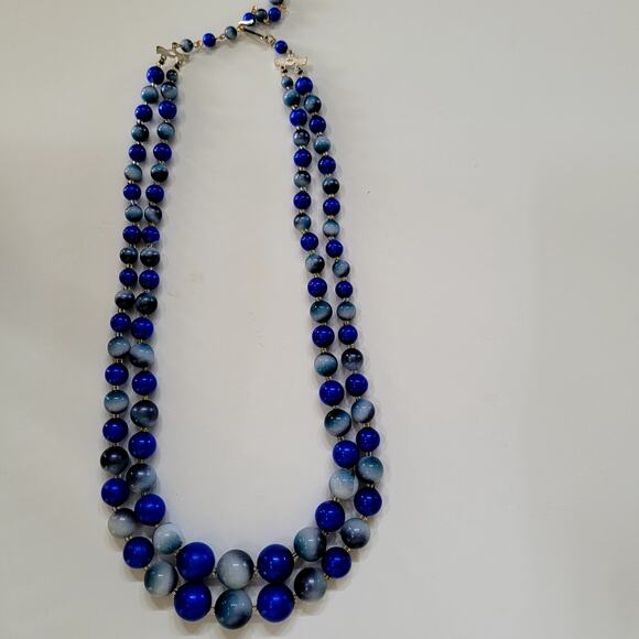 Vintage Double Strand Blue And Gray Beaded Necklace With Graduated Round Beads - Picture 2 of 10